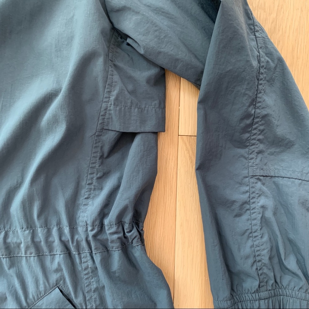 New Balance Packable Transform Trench in Petrol colour - Picture 5 of 10